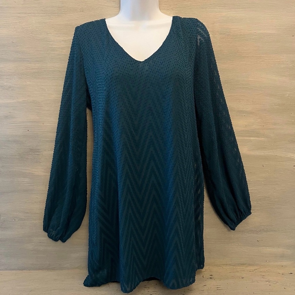 Sage Teal Blue Tufted Chevron Print Vneck Dress Size Medium Good Condition